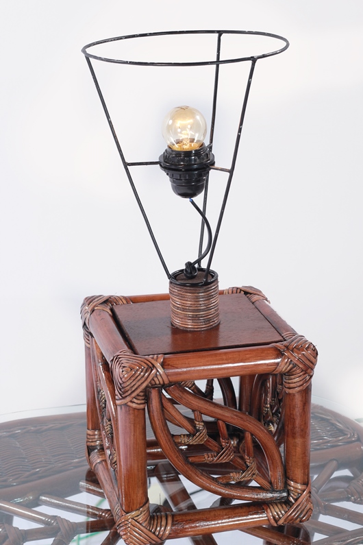 natural rattan, rattan furniture, rattan decoration item, flores stand lamp